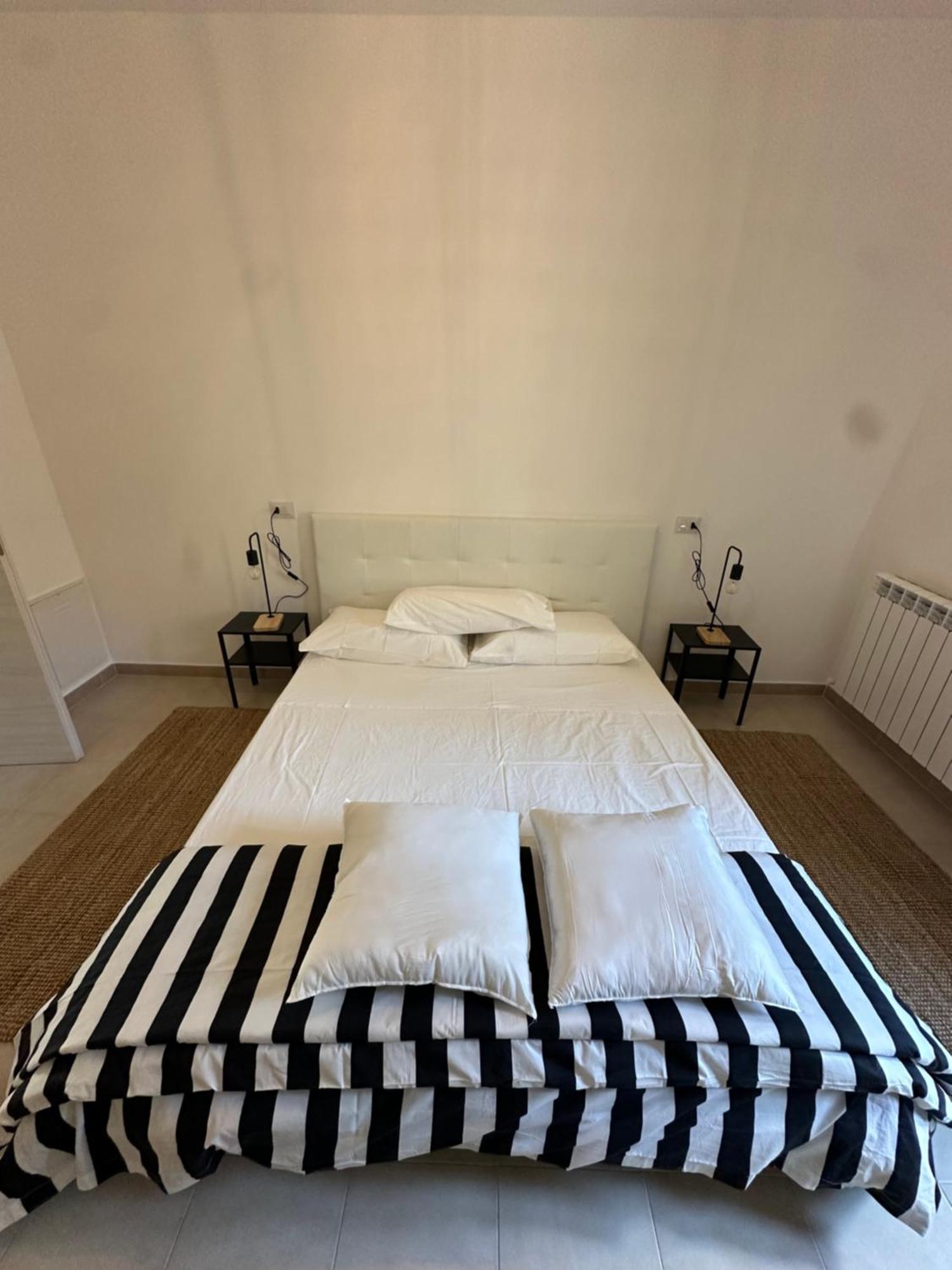 Clarissa Guest House Via Di Mezzo 194 Rieti Esterno foto